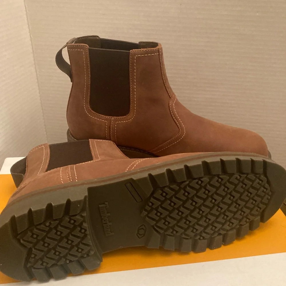 Timberland  Brown Chelsea Boots
